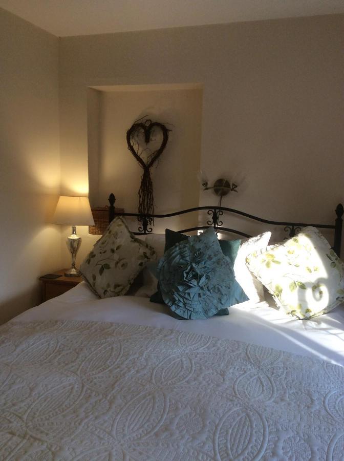 Bed and Breakfast The Poplars à Newbold on Stour Extérieur photo